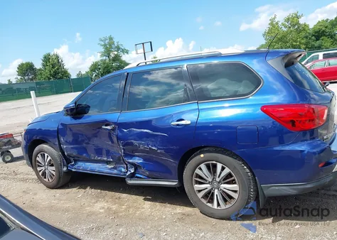 2017 Nissan Pathfinder S/Sv/Sl/Platinum z USA, uszkodzony, nr VIN 5N1DR2MN5HC610748